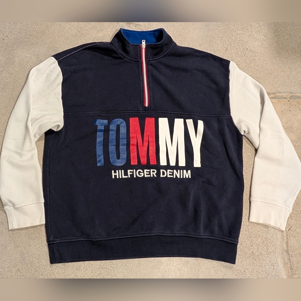 Tommy Hilfiger Denim Vintage Style Colorblock Quarter Zip Sweatshirt